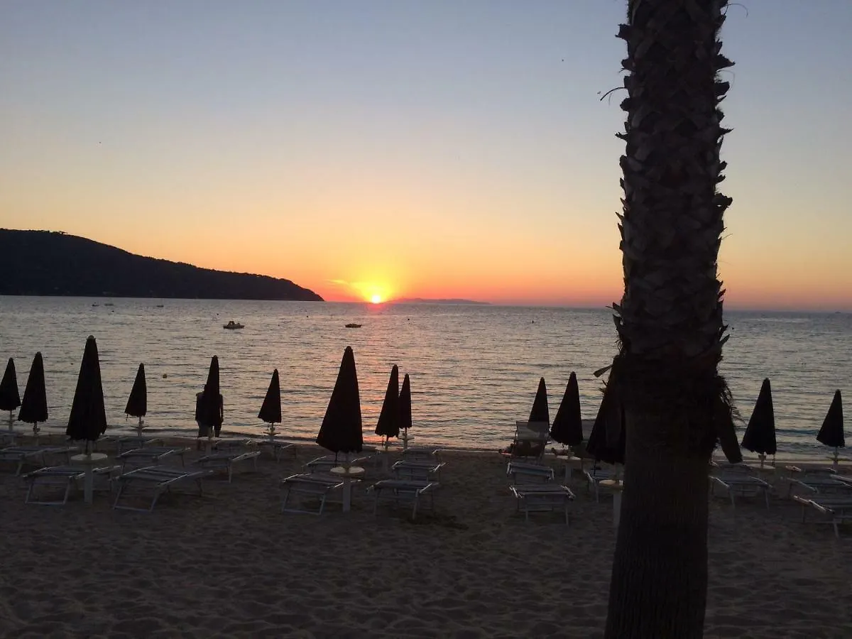 Casaroberta Villa Marina di Campo Italy